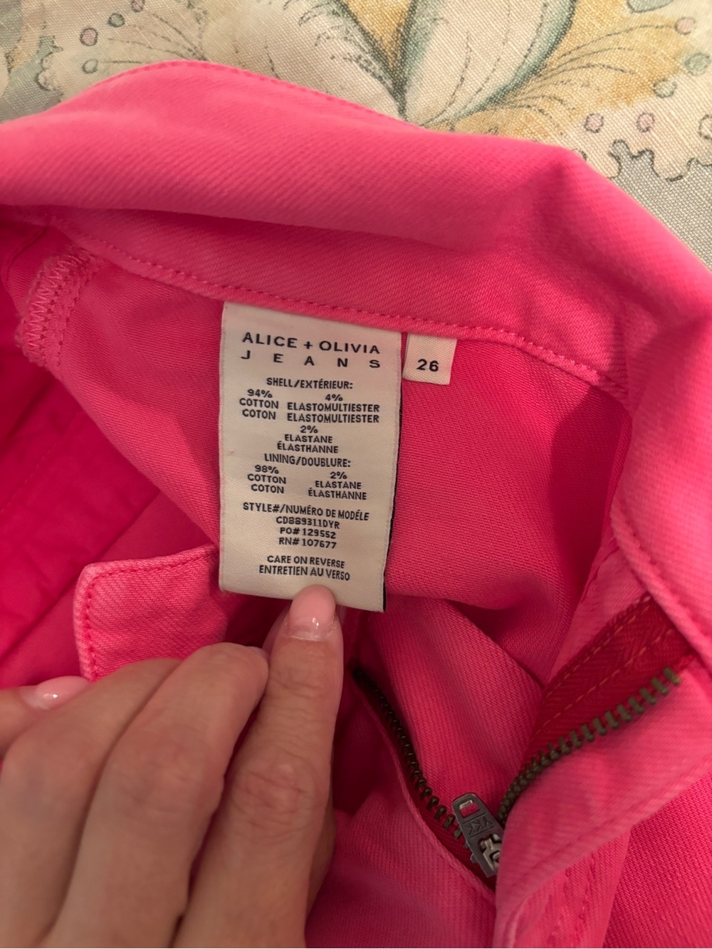 Alice + Olivia BRIGHT Pink Bootcut Jeans Size 26 - Picture 5 of 9